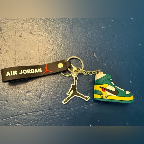 NEW Air Jordan Keychain - Picture 1 of 2